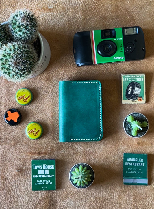 Minimalist Slim Bifold